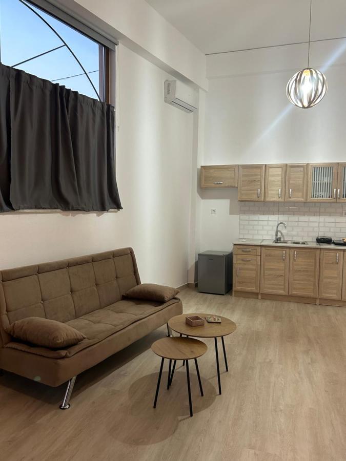 Paola'S Apartments Near Athens Airport Spáta المظهر الخارجي الصورة