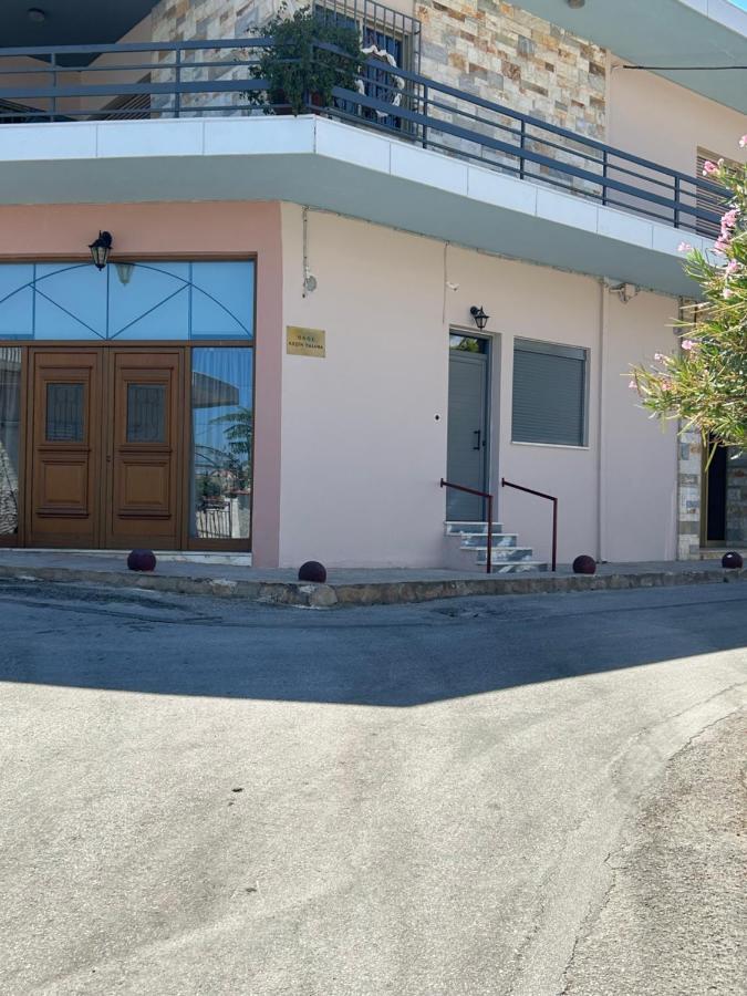 Paola'S Apartments Near Athens Airport Spáta المظهر الخارجي الصورة